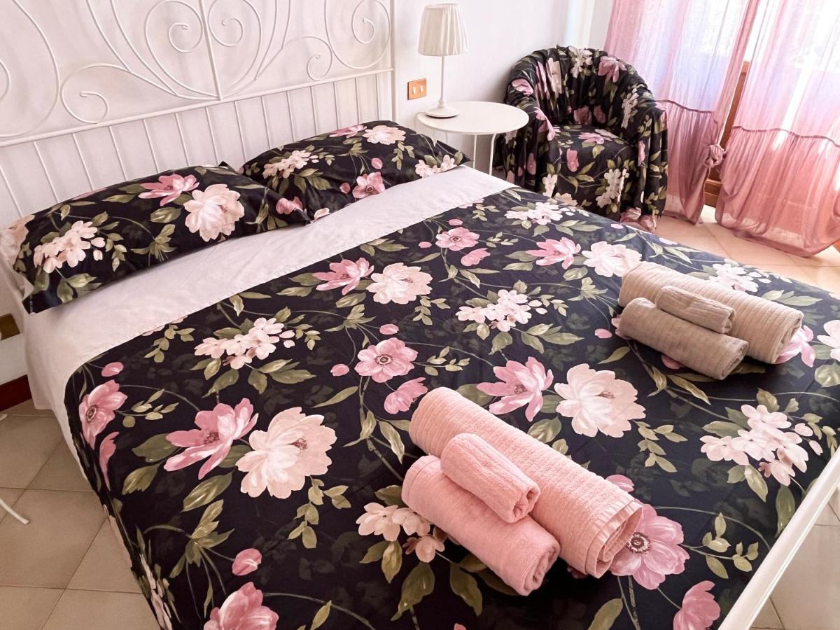 Villetta Stile Liberty A Marina Di Pisa Exterior foto